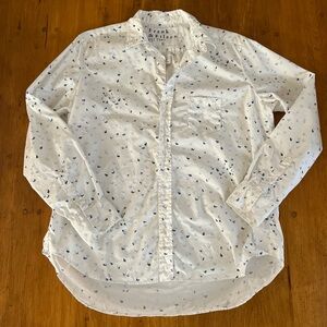 Frank & Eileen “Eileen” Button Down Shirt Butterfly print.